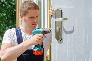 Super Locksmith Service St Petersburg, FL 727-264-5643 - lock-changing